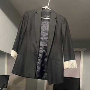 Iris Basic Black Blazer with Cream Accents